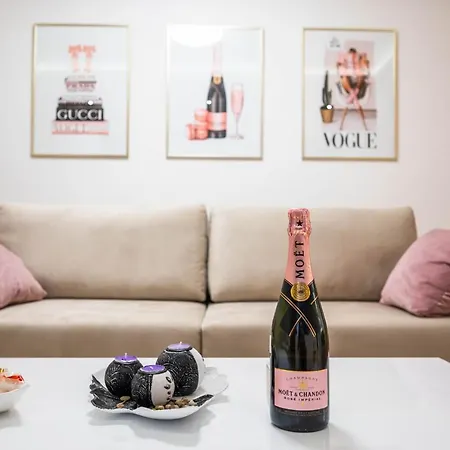 Avila サラエヴォ