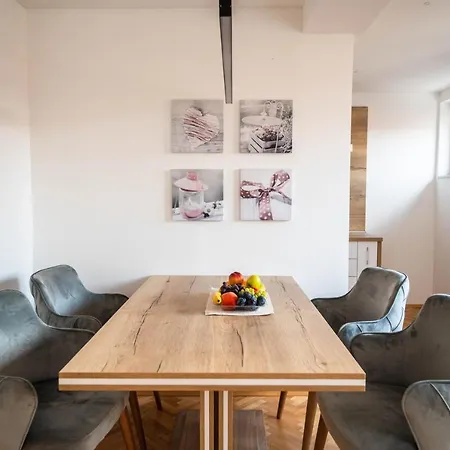 Apartment Avila