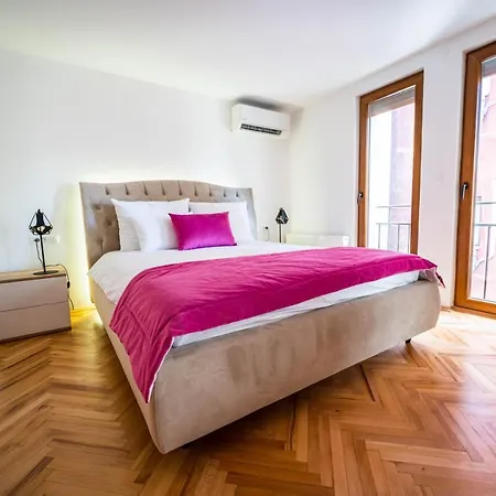 Avila アパート *